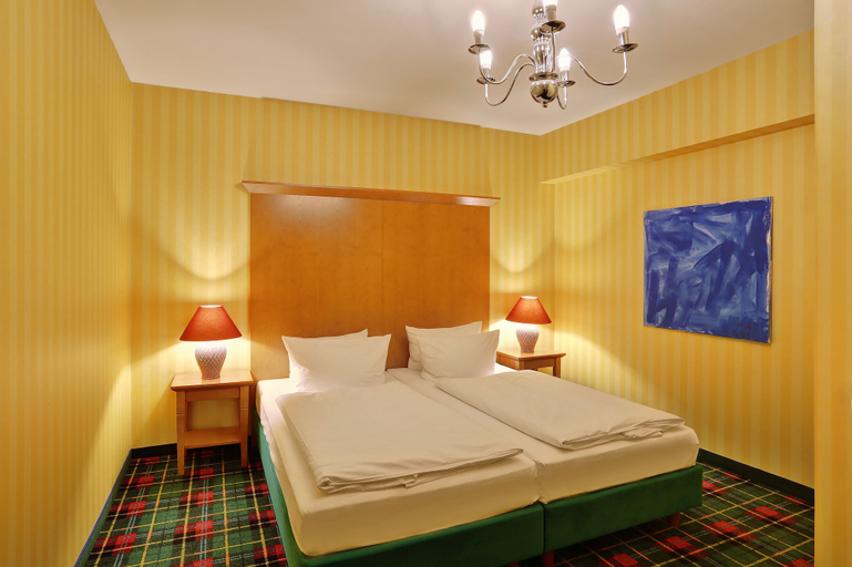 Bedroom 4, Grünau Hotel, Berlin