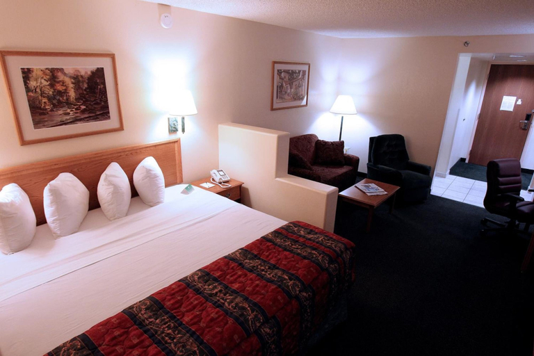 Bedroom 2, Gateway Studio Suites, Cochise
