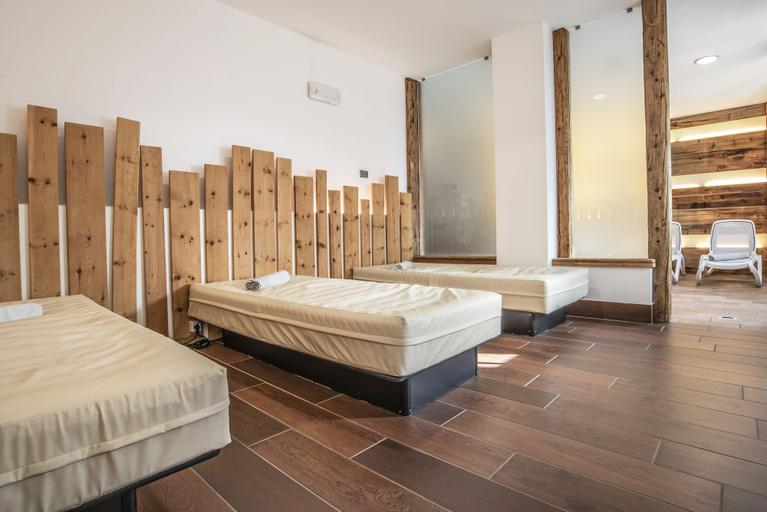 Bedroom 2, Sporting Clubresidence, Trento