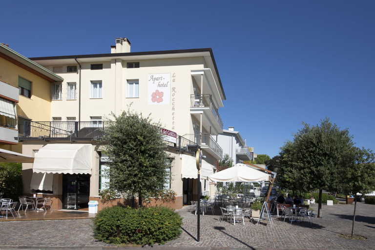 Exterior & Views 2, Apart-Hotel La Rocchetta, Brescia