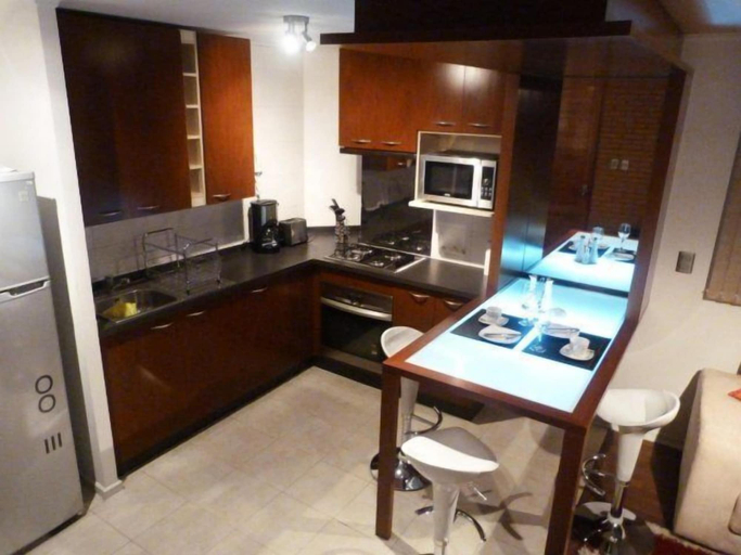Others 5, Apart Altamira, Santiago