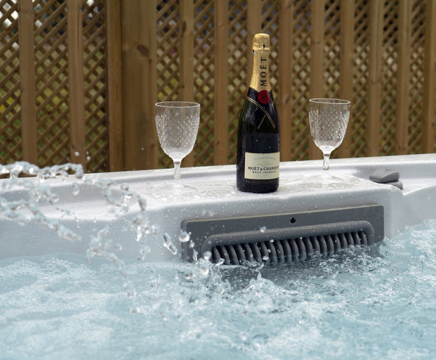 Food & Drinks, Hollicarrs - Hares Leap, North Yorkshire