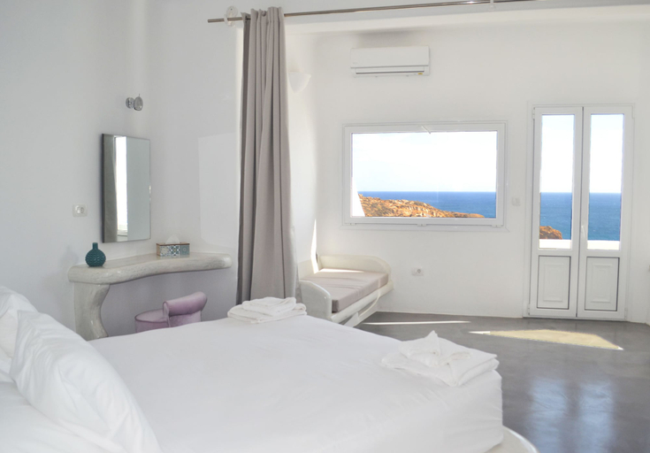 Bedroom 2, Golden Beach Resort Anafi, South Aegean