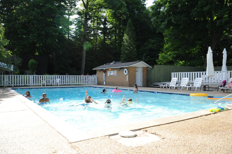 Sport & Beauty, Michillinda Lodge, Muskegon