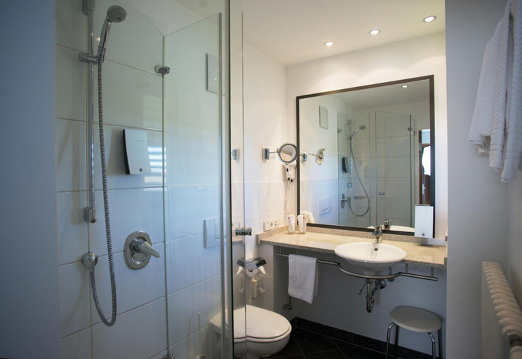 Bathroom 5, Waldsee Golf Resort, Ravensburg