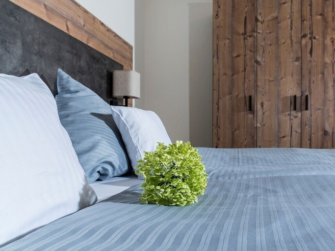 Bedroom 3, Landhotel Zum Adler, Dillingen an der Donau