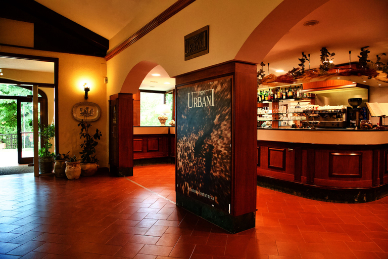 Food & Drinks 5, Faro Rosso, Perugia