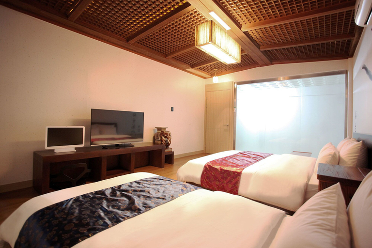 Bedroom 3, The Ace Hotel, Gangnam