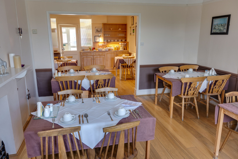 Food & Drinks 5, Sportsview Guest House, Oxfordshire