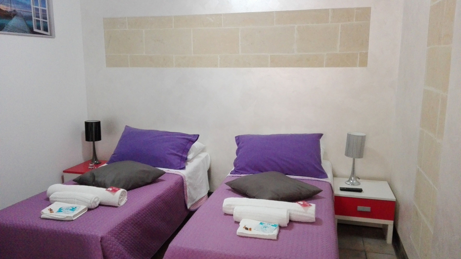 Bedroom 4, White Suite B&B, Lecce