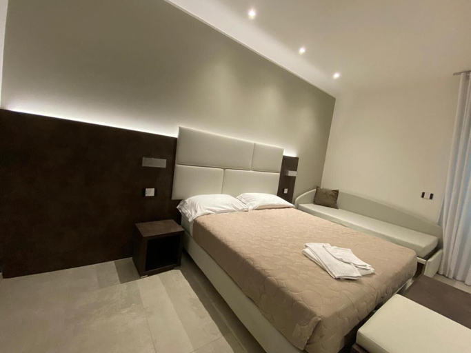 Bedroom 5, B&B Bertani, Modena