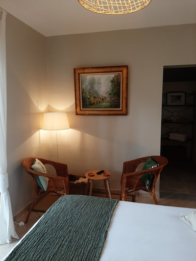 Bedroom 5, Une Pause en Provence, Var