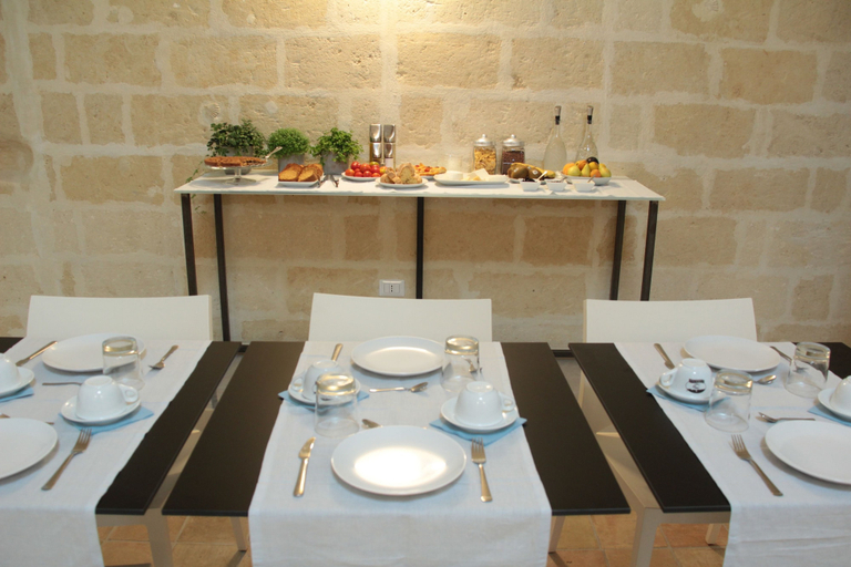 Food & Drinks 5, Lamia Room Rentals, Matera