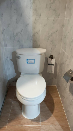Bathroom 5, Golden House Hotel Sakaeo, Muang Sa Kaeo