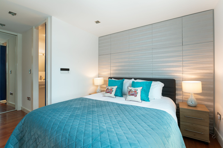 Bedroom 2, River view Luxury 3bed flat with views, London