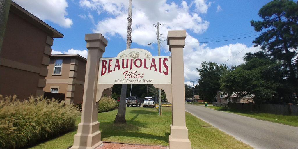 Beaujolais Villas, Harrison