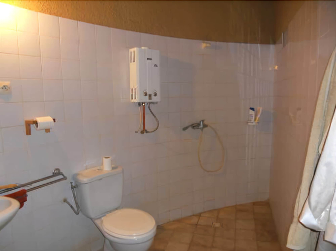 Bathroom, Djidjack, Fatick