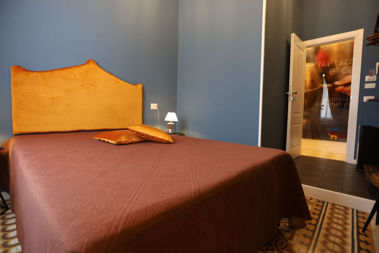 Bedroom 3, Aroma, Napoli