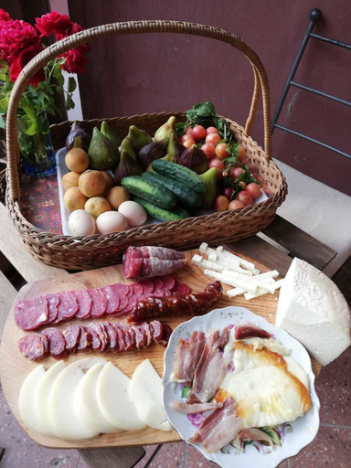 Food & Drinks 5, Agriturismo Villa delle Acacie, Salerno