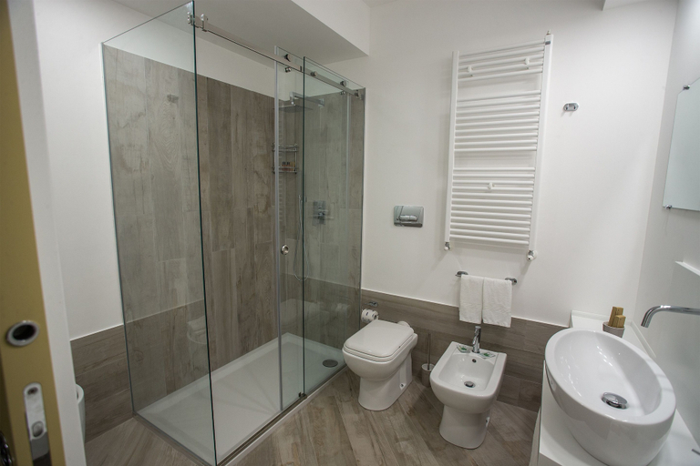 Bathroom 5, B&B Tra le Braccia di Morfeo, Palermo