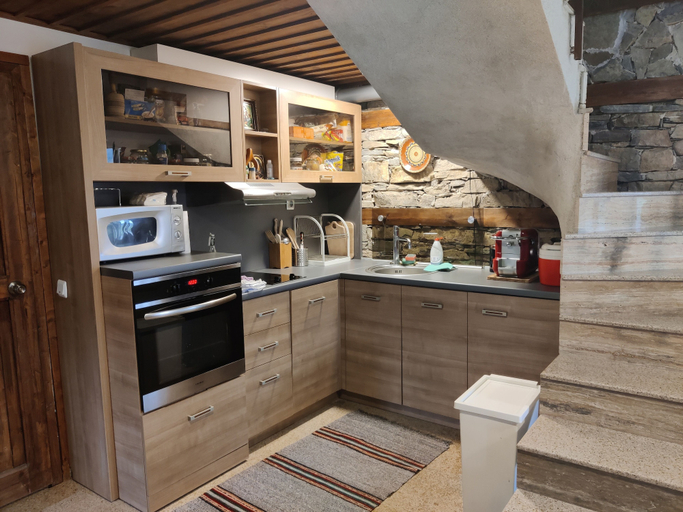 Others 5, Lovely 4-bed House in Kosti, Tsarevo
