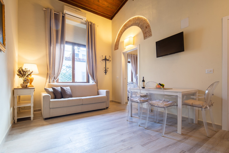 Others 4, Duomo Apartments by Mmega, Florence