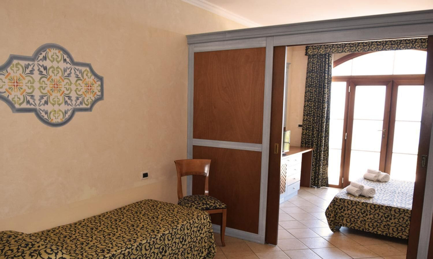 Bedroom 3, Hotel Residenza del Golfo, Cosenza