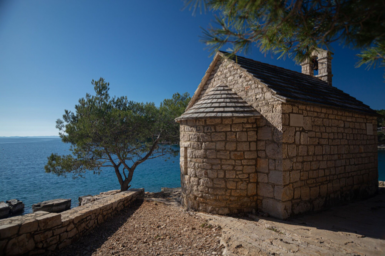Exterior & Views 2, Olive Eden, Milna