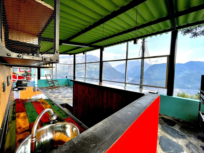 Food & Drinks 5, La Vista EcoHouse, Macanal