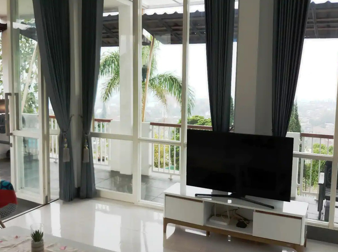 Others 5, Villa Pakis View, Malang