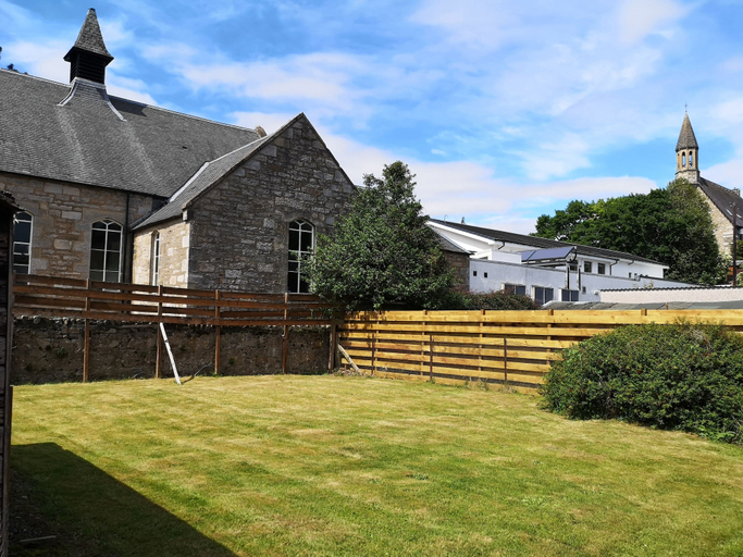 Exterior & Views 2, Newholme Self-catering Bungalow, Perthshire and Kinross
