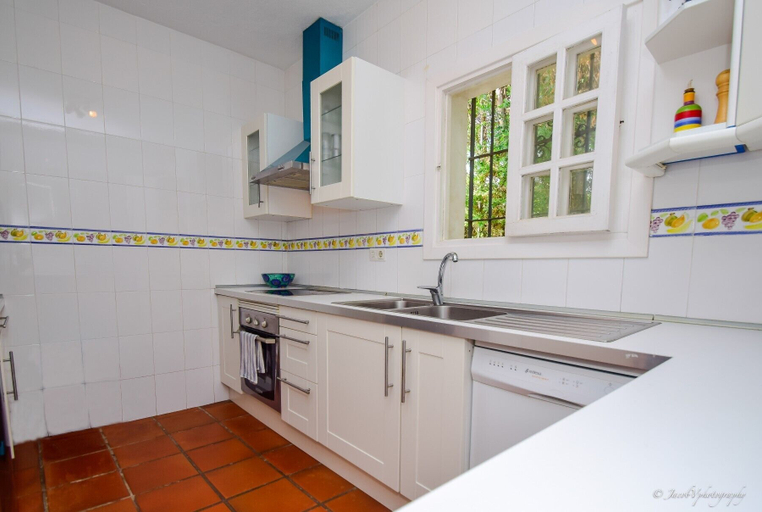 Others 5, Cutest Beach Villa - 30 M To Beach, Málaga