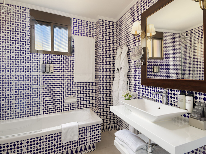 Bathroom 4, H10 Corregidor Boutique Hotel, Sevilla