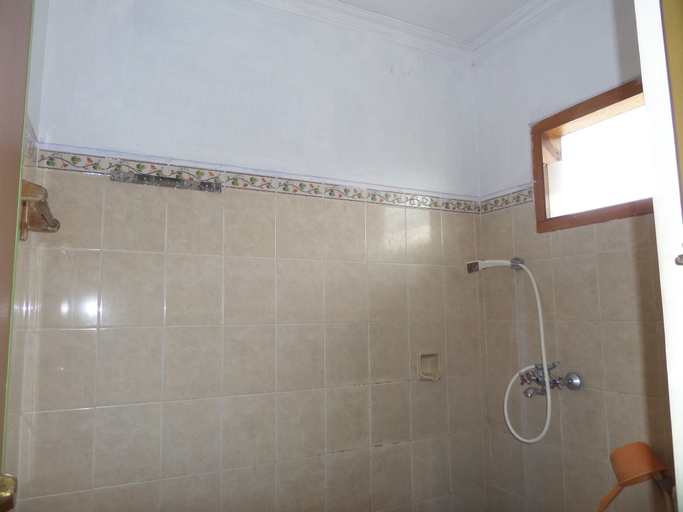 Bedroom 14