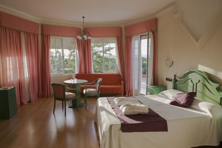 Bedroom 2, Hotel Mitra, Córdoba