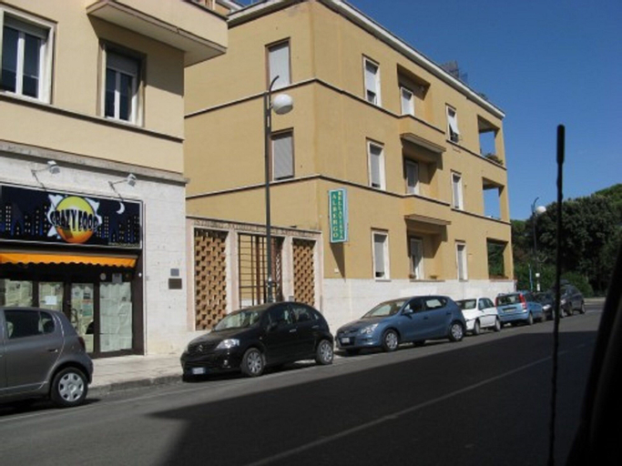 Albergo Bellavista, Latina