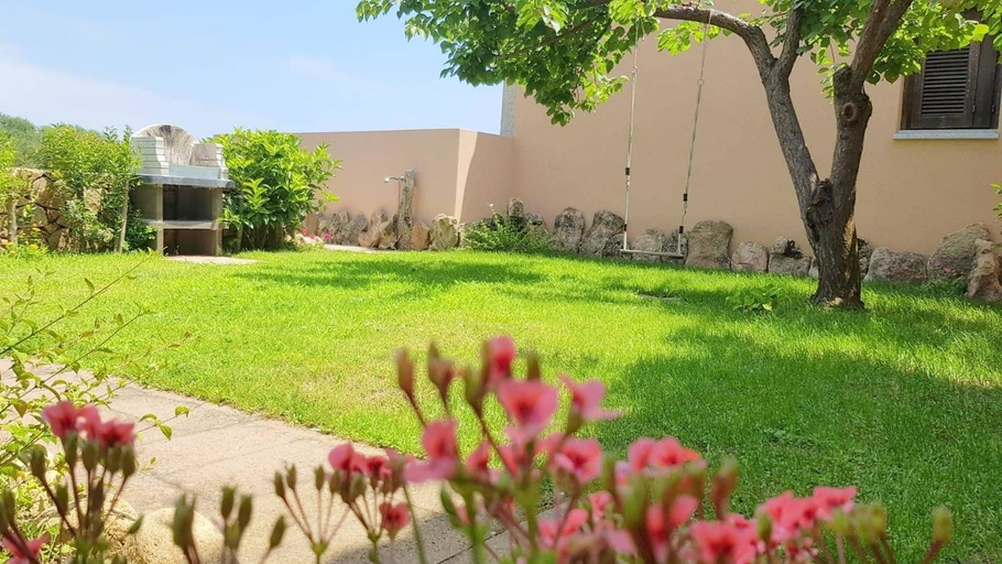 Others 5, Apartment Budoni Centro I, Nuoro
