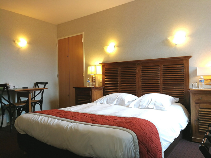 Bedroom 4, Auberge de Carolles, Manche