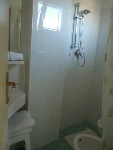 Bathroom 4, Hotel Solidea, Rimini