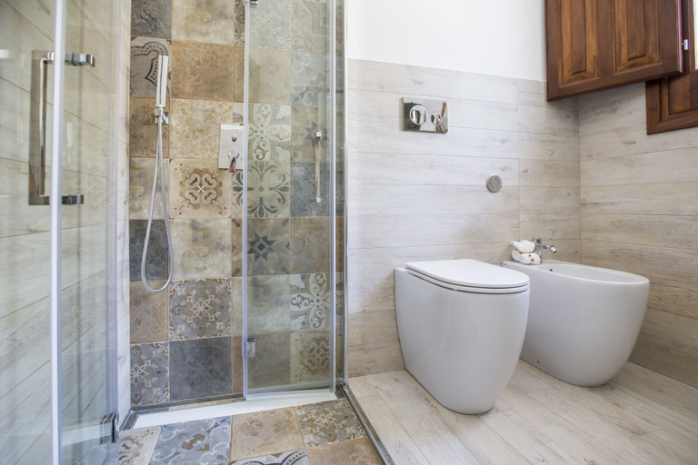 Bathroom 4, Case Vacanza Loria, Trapani