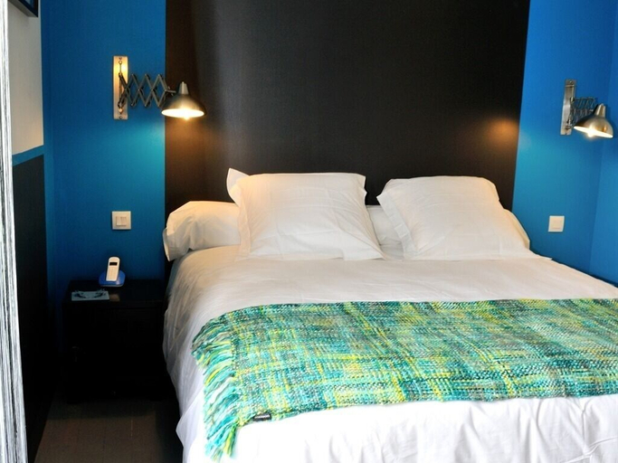 Bedroom 4, Lodges Lao, Rhône