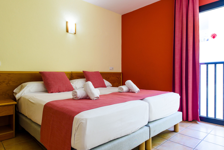 Bedroom 3, Apartamentos Casa Maria, Baleares