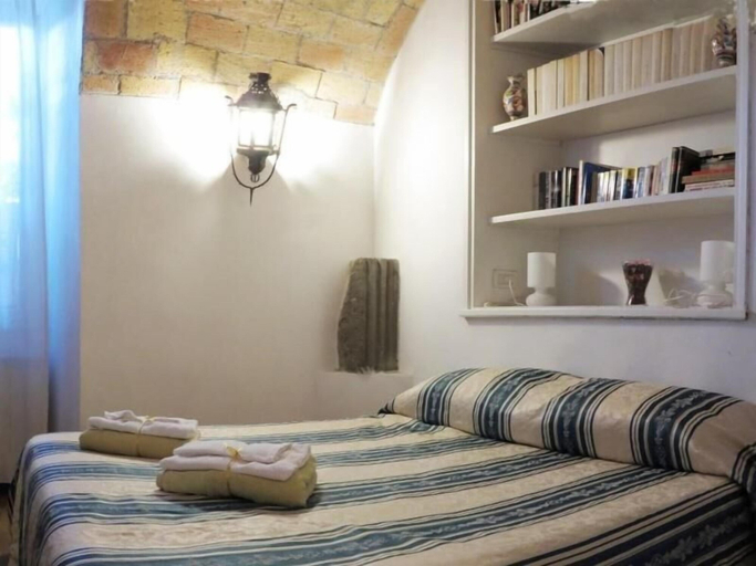 Bedroom 2, Villino Corbelli, Roma