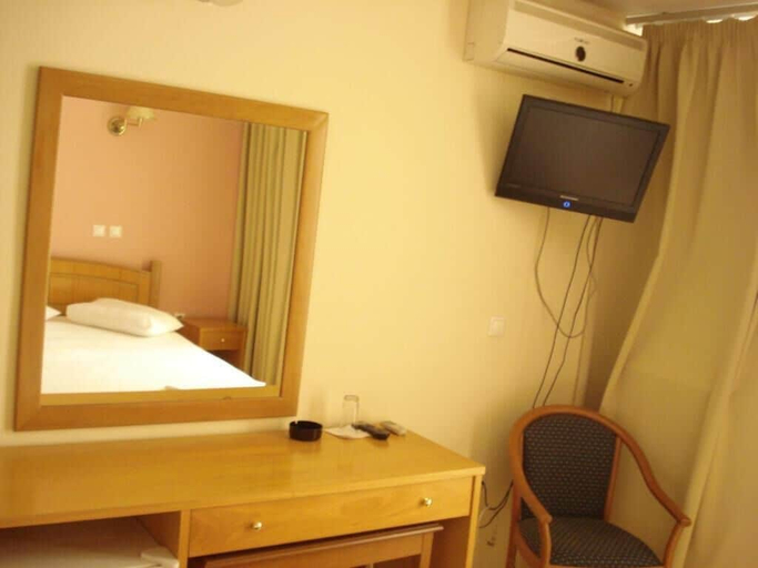 Bedroom 4, Cybele Guest Accommodation, Attica