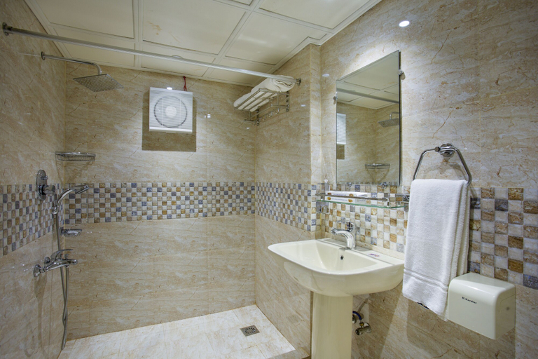 Bathroom 4, Hotel The Capital, Dhaka