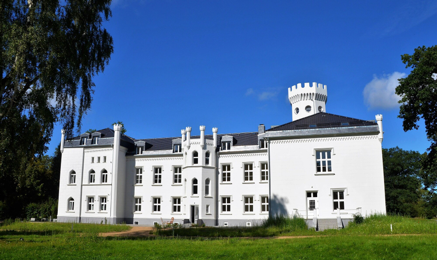 Schloss Hohendorf, Vorpommern-Rügen