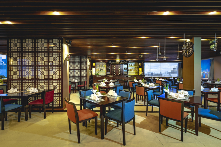 Food & Drinks 5, Saigon Hotel, District 1