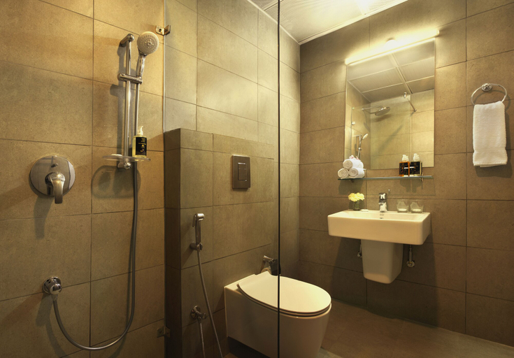 Bathroom 5, Click Hotel Jaipur, Raja Park, Jaipur