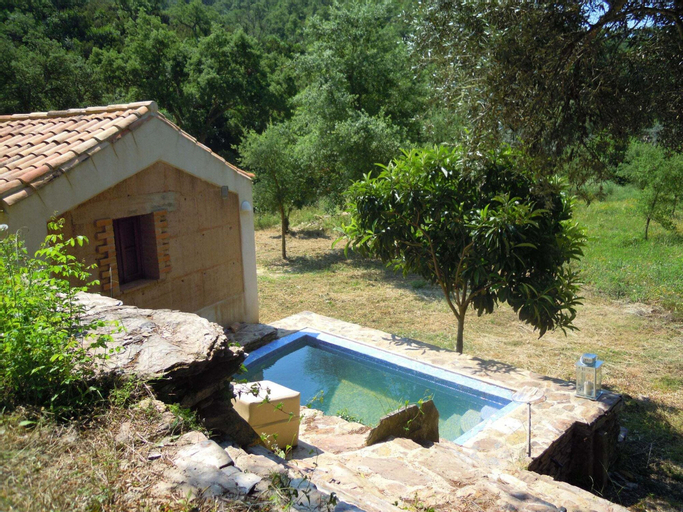 Sport & Beauty 1, Quiet and cottage in the estate Casas da Cerca, near Troviscais, Odemira