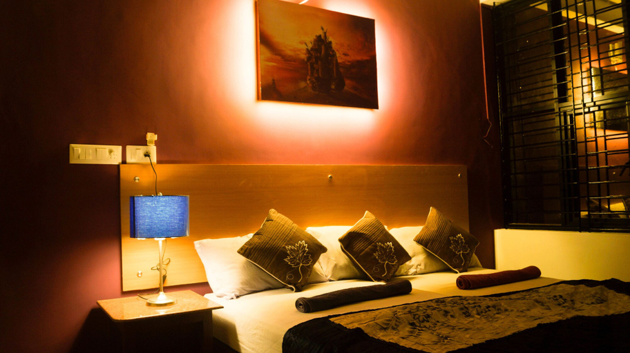 Bedroom 2, Hotel Dreams, Thiruvananthapuram